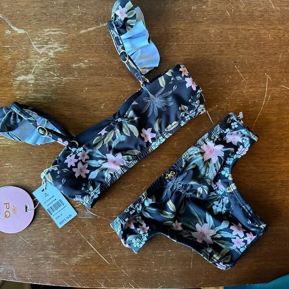 PQ SWIM KIDS {NWT} Gasparilla Flutter Bikini | 4 | black floral - Picture 2 of 5